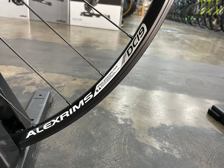 Alexrims DC19 Disc Brake Clincher Wheelset DEMO — Playtri