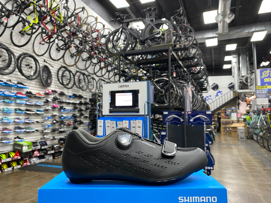 Shimano Men's RP5 Cycling Shoes - Black