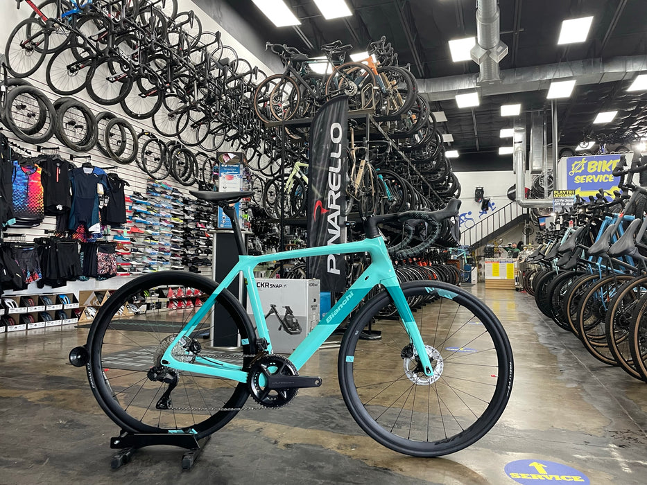 Bianchi Infinito Disc Ultegra Di2 12-Speed — Playtri