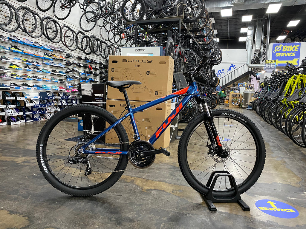 Fuji adventure sr discount suntour mountain bike