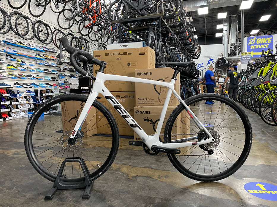 felt q800 mountainbike Felt FX Advanced+ Shimano GRX 800