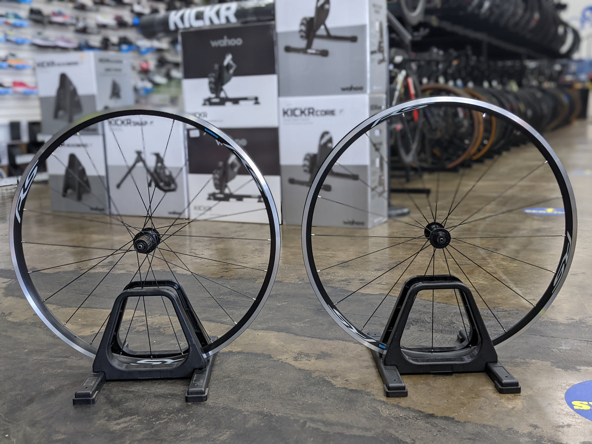 Shimano WH-RS100 Clincher Rim Brake Wheelset — Playtri