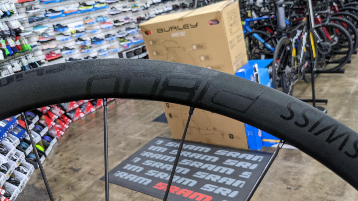 DT Swiss P1800 Spline Tubeless Ready Disc Brake Wheelset OUT OF BOX