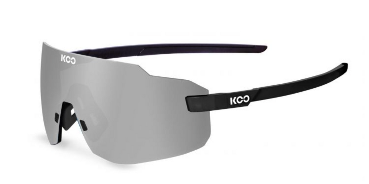 KOO Supernova サングラスGreen Mirror/CAT 2 KOO Supernova in Black Matte Green – DSTNC