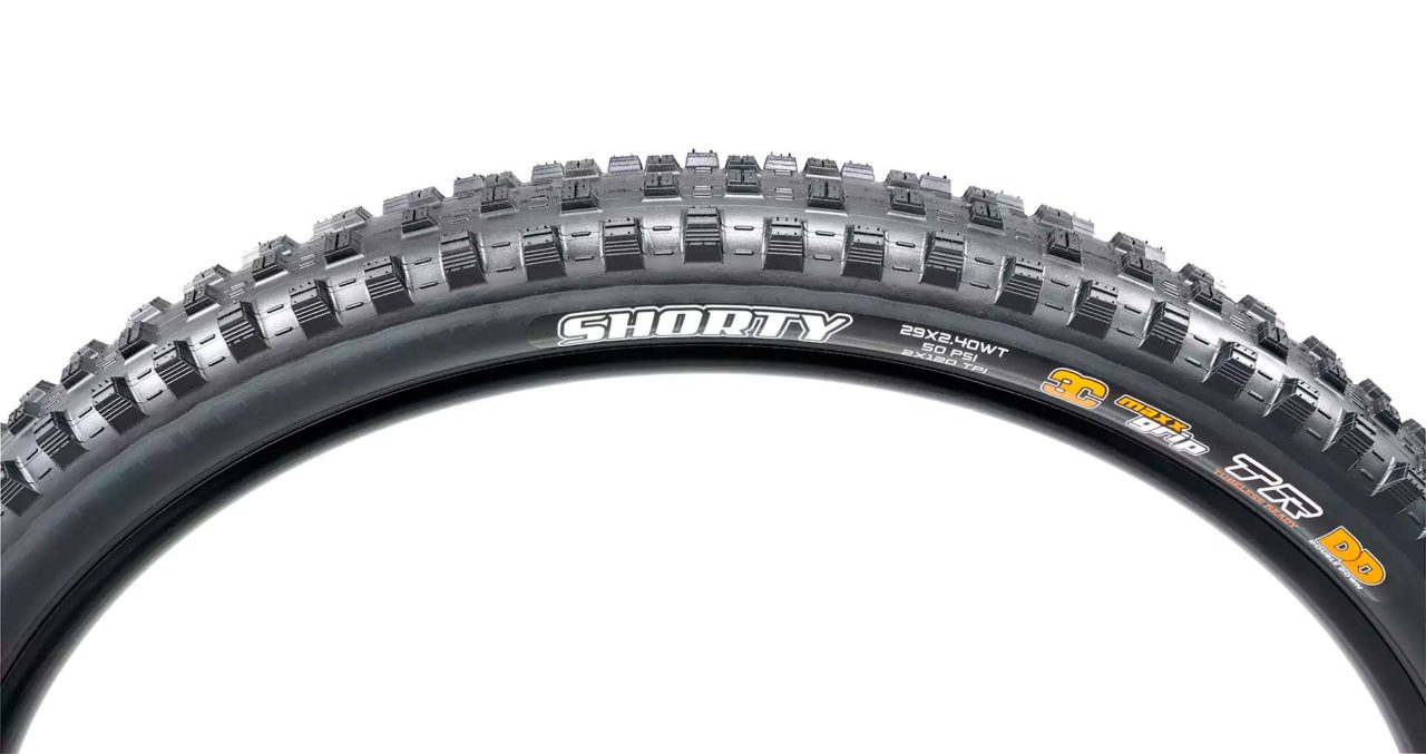 Maxxis Shorty 29x2.40 Tire Black