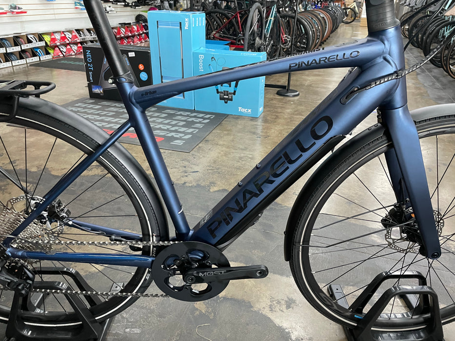 pinarello urban bikes Pinarello Nytro Urbanist Shimano Deore 11 Speed