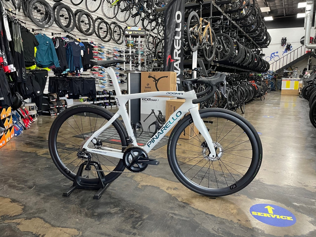 Pinarello dogma f12 outlet white