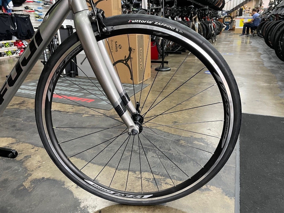 Fuji Sportif 2.1 MircoShift R9 - Tech Silver 2021